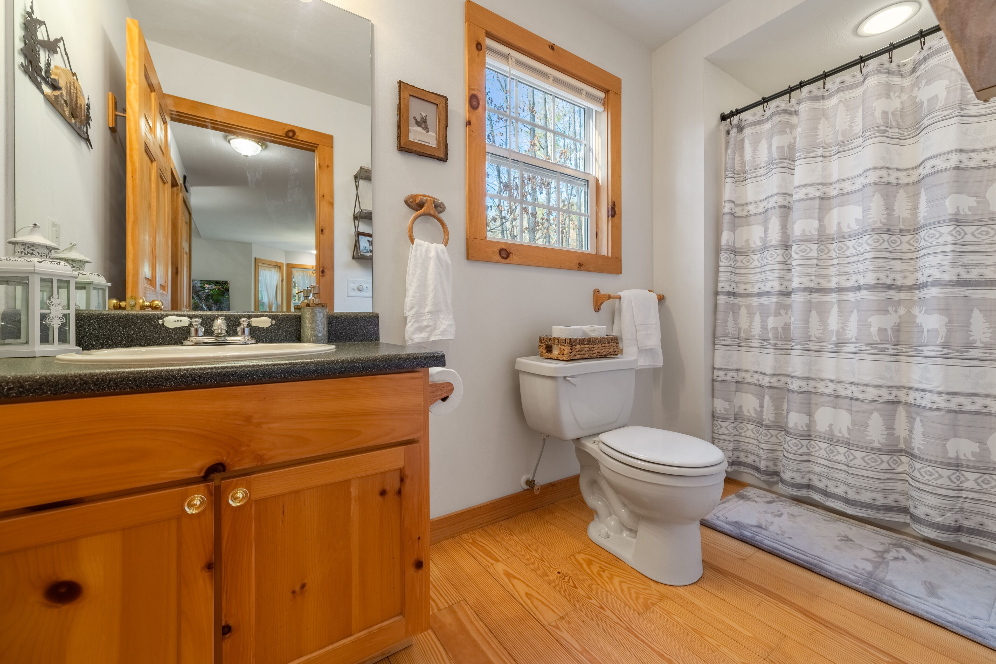 Hilltop Hideaway Cabin