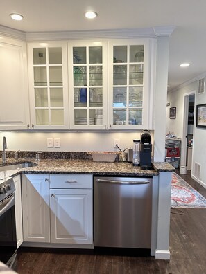 Fridge, microwave, oven, stovetop - 3 Bedroom/Dog friendly/direct ocean views! (Dewey Beach)