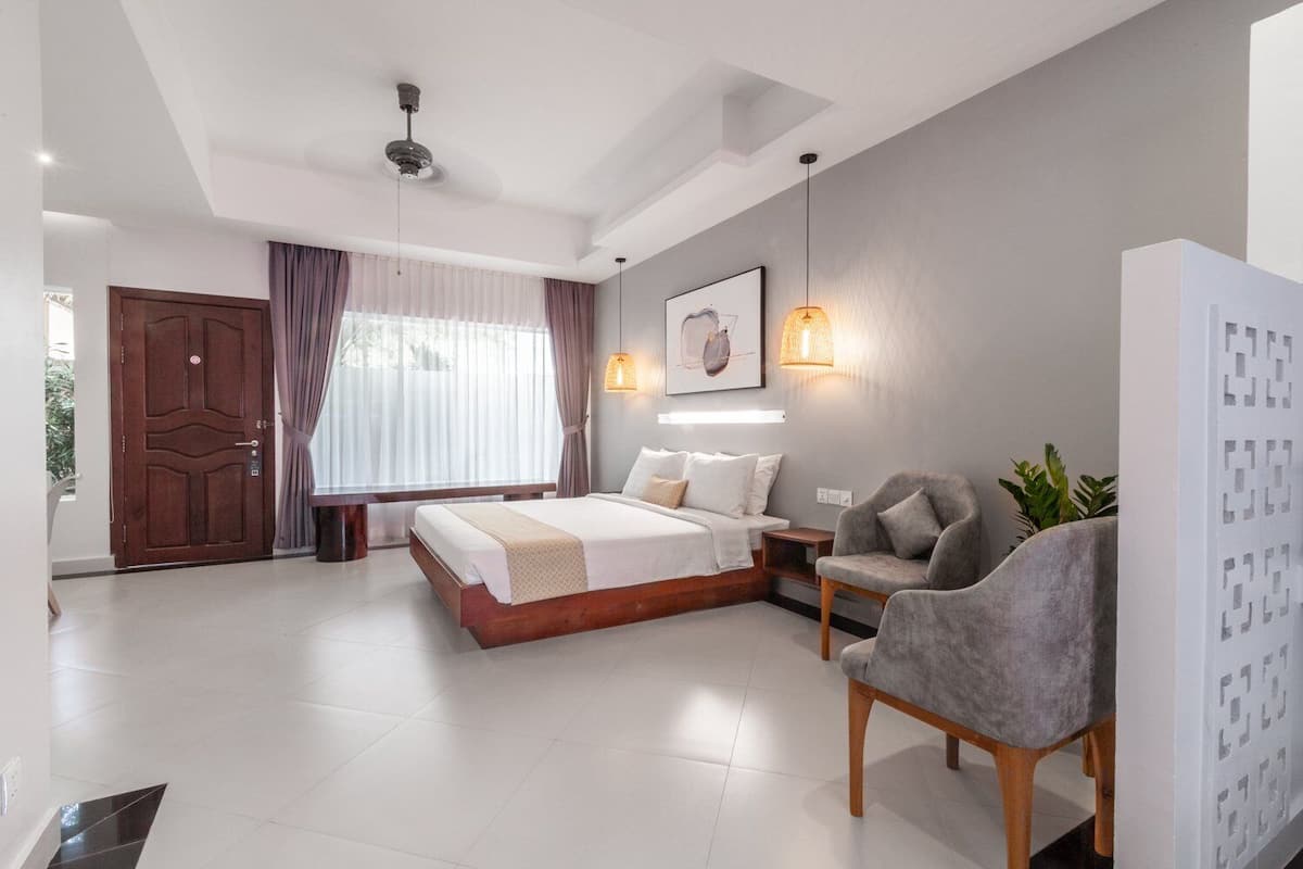 Deluxe Double Room with Balcony | Minibar, una scrivania, insonorizzazione, Wi-Fi gratuito
