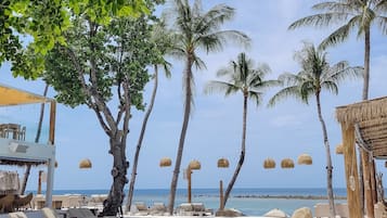 Outdoor pool, open 9:00 AM to 7:00 PM, pool umbrellas, sun loungers