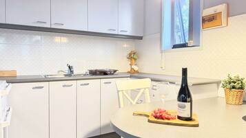 Microwave, oven, stovetop, toaster