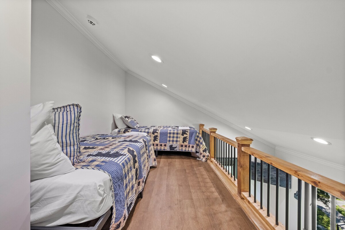 Photo 79 of Don't Miss Out!! BOOK TODAY - Sleeps 24 - 6 King Suites - 2 Hot Tubs - Fire Pit