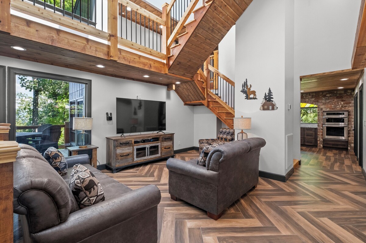 Photo 71 of Don't Miss Out!! BOOK TODAY - Sleeps 24 - 6 King Suites - 2 Hot Tubs - Fire Pit