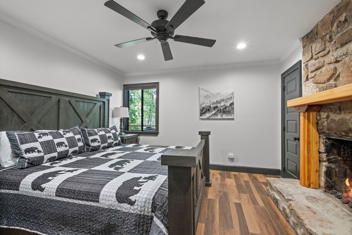 Photo 74 of Don't Miss Out!! BOOK TODAY - Sleeps 24 - 6 King Suites - 2 Hot Tubs - Fire Pit