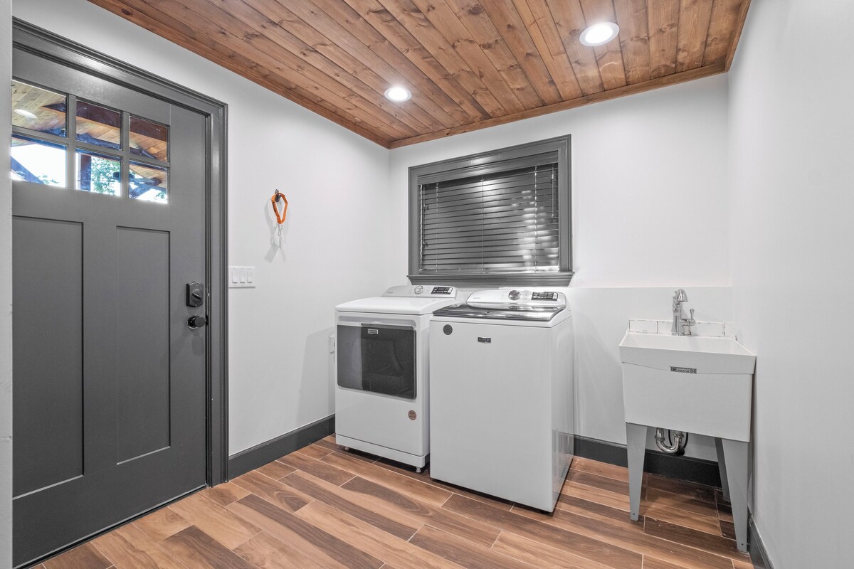 Photo 66 of Don't Miss Out!! BOOK TODAY - Sleeps 24 - 6 King Suites - 2 Hot Tubs - Fire Pit