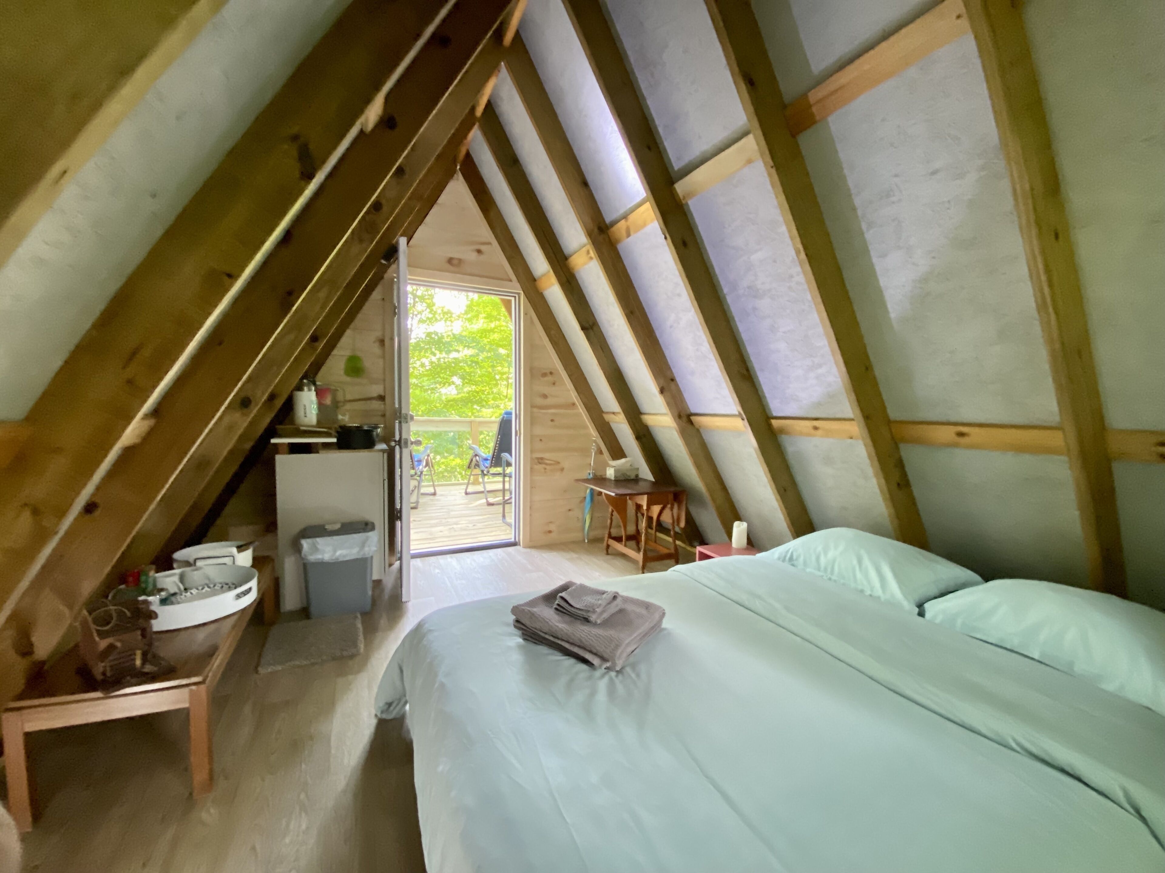 The Far-Rest Fox A-Frame Off Grid Glamp