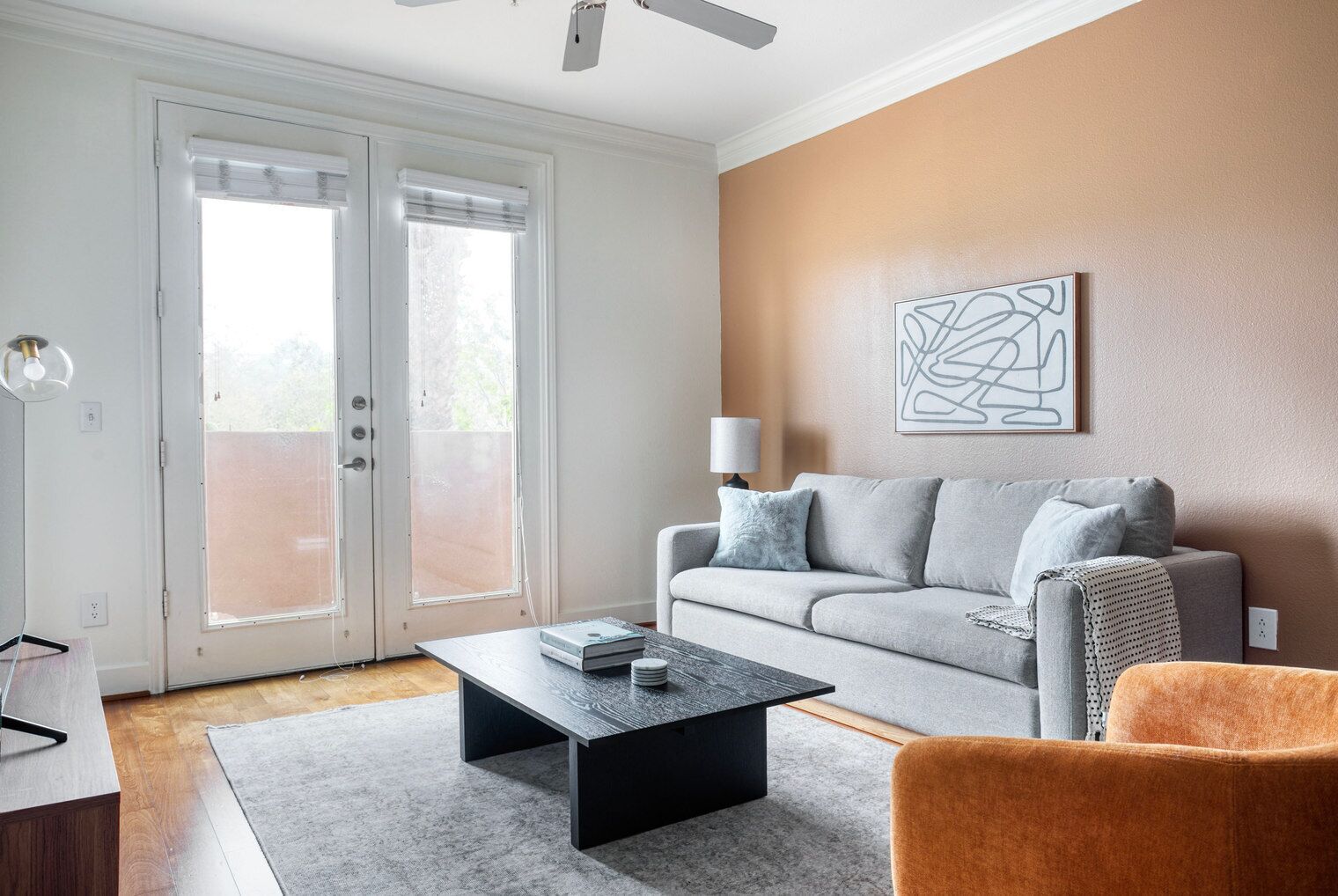 Stylish Playa Vista 1BR w/ Pool & Gym, nr Hiking & Dining, by Blueground