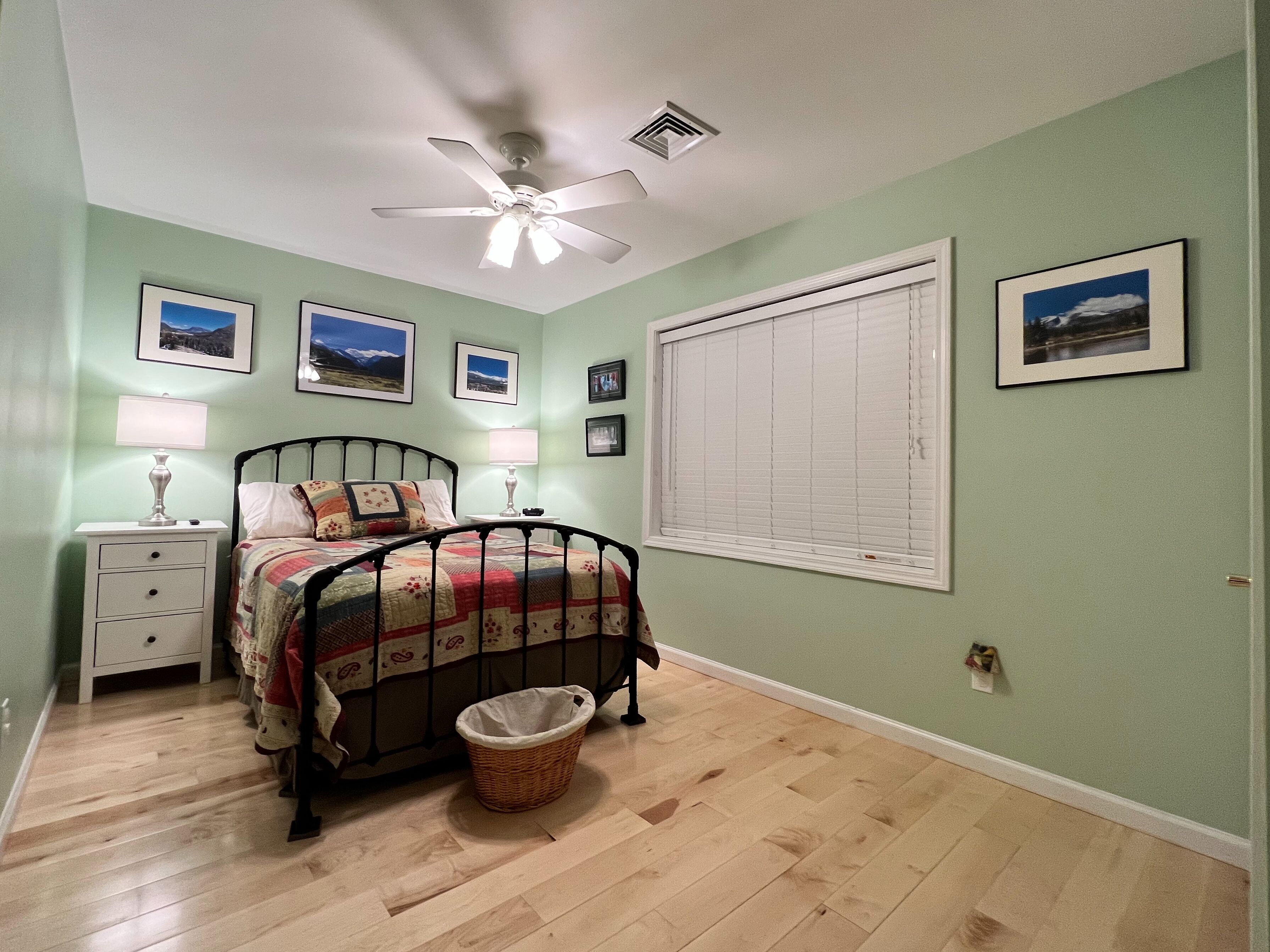 Duck Cove Lodge Lakefront with Sauna