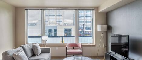 Fernseher, Stereoanlage