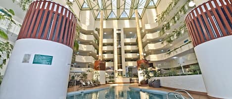 Indoor pool, pool loungers