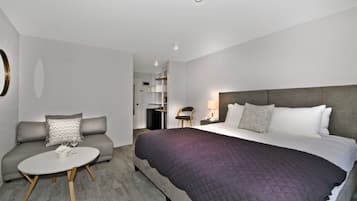 2 habitaciones, escritorio, wifi gratis y ropa de cama