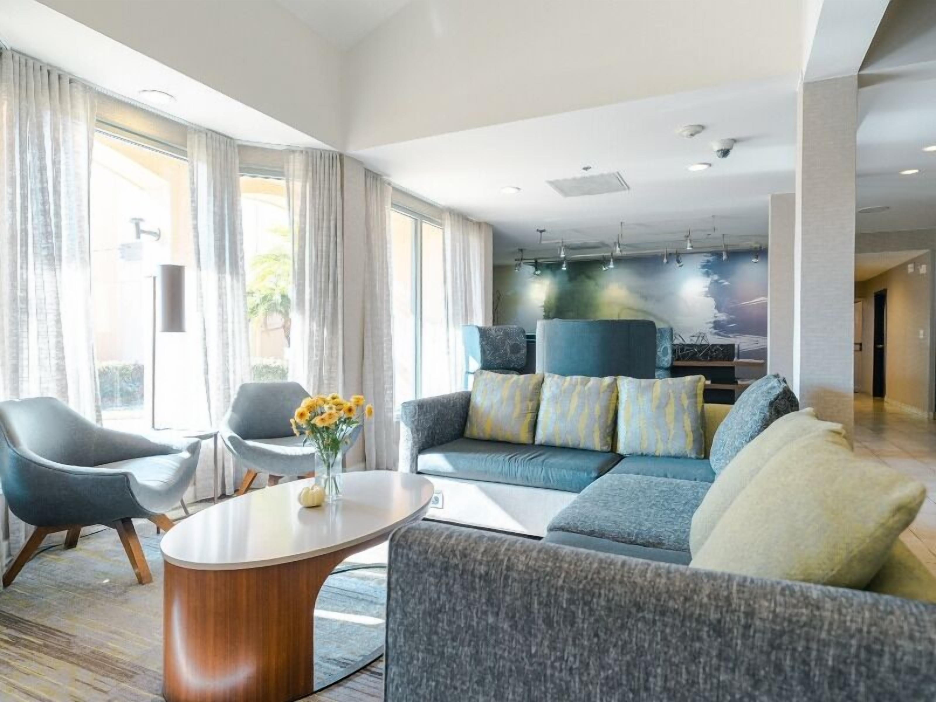 Stay Close to Malibu & Santa Barbara! Pool Available, Pet-friendly Stay!