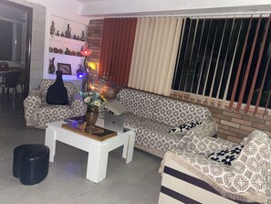 สแตนดาร์ดอพาร์ทเมนท์, 1 ห้องนอน, วิวสวน | 1 ห้องนอน, ผ้านวมขนเป็ด, เตียง Select Comfort