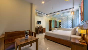 Deluxe Double or Twin Room | Desk, free WiFi, bed sheets