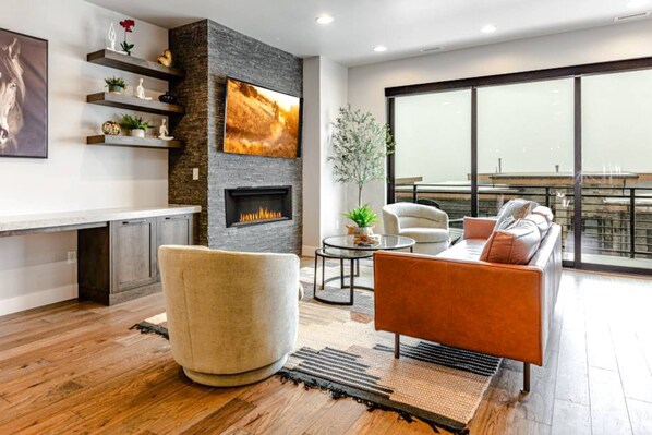 Téléviseur connecté, foyer