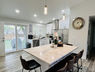 Beautifully Renovated 5-Bedroom Ranch Home in Prime Aurora Neighborhood