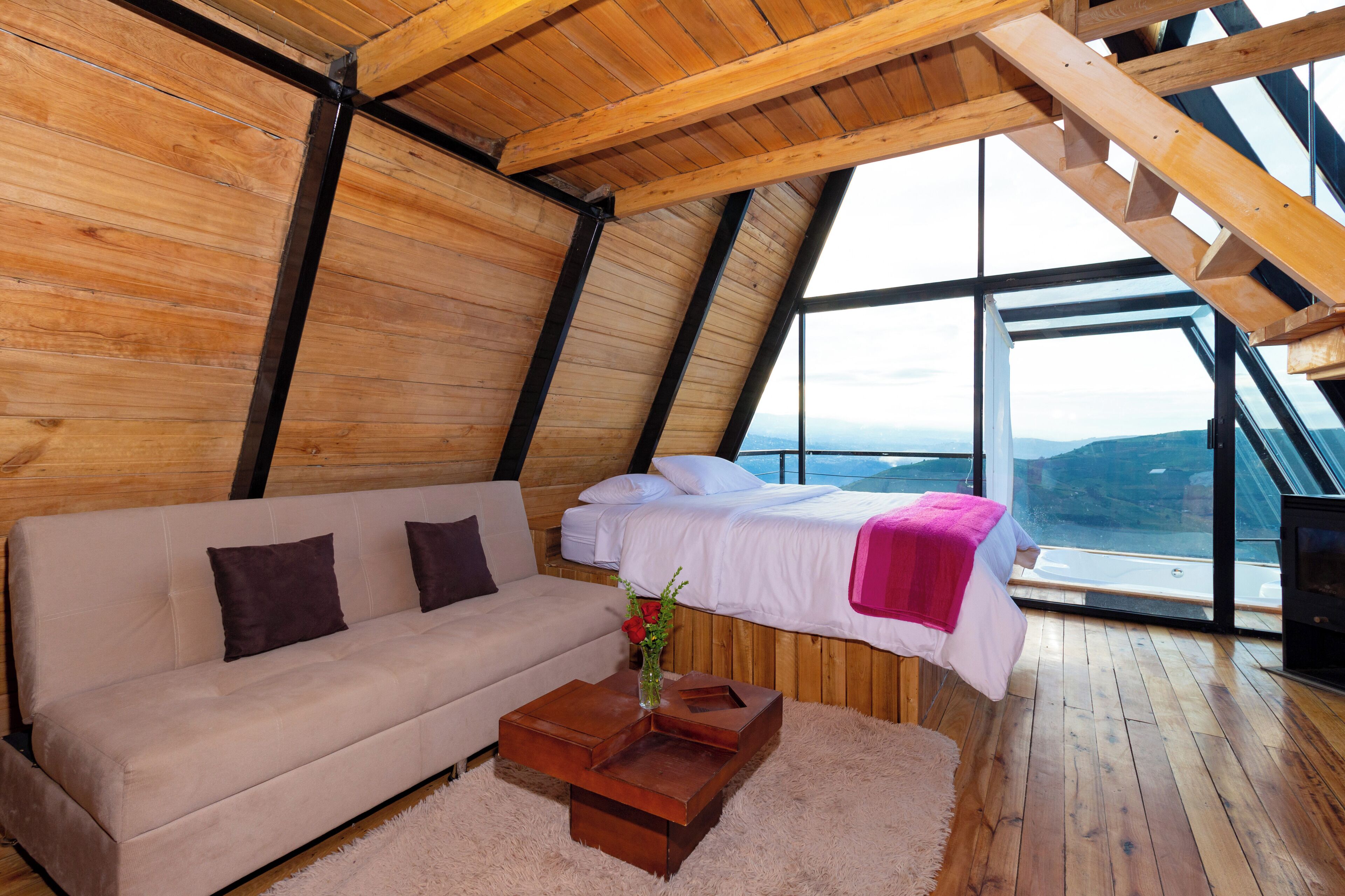 Egyptian cotton sheets, premium bedding, down duvets, pillow-top beds