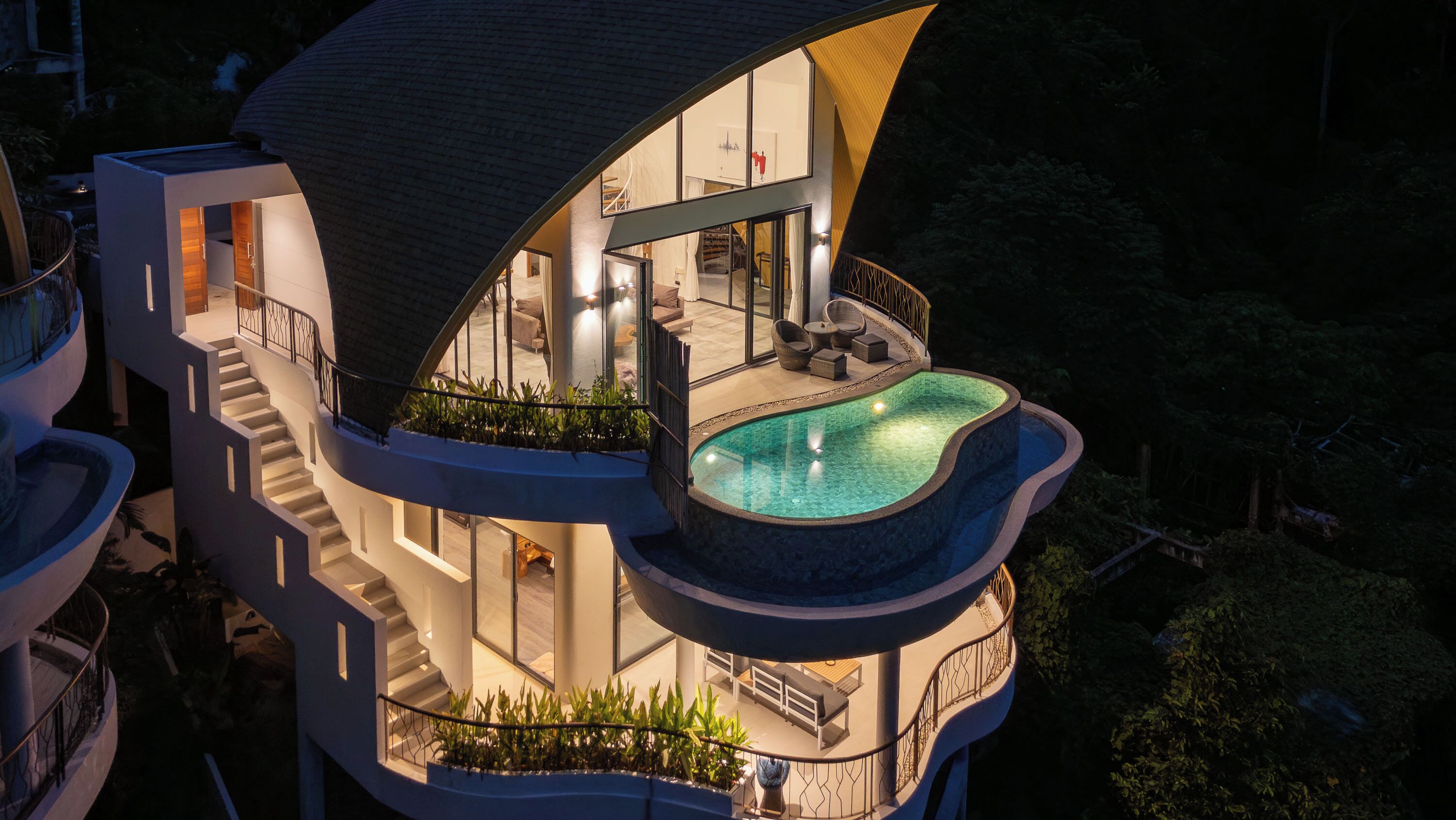 المنشأة من الخارج