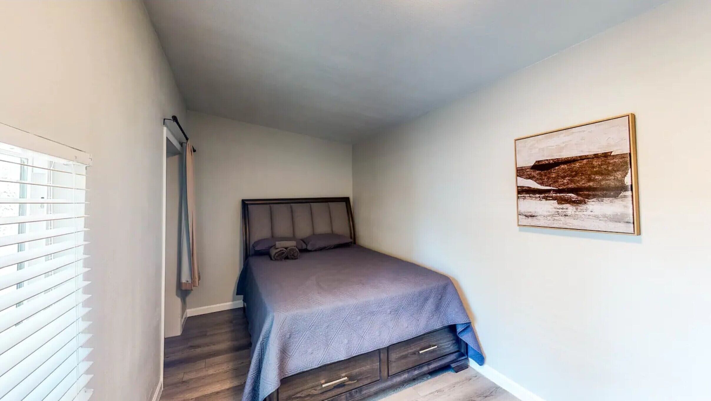 2 bedrooms, in-room safe, free WiFi, bed sheets