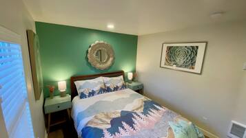 1 bedroom, iron/ironing board, free WiFi, bed sheets