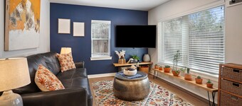 Cute, Quiet & Private Bungalow - Newly Remodeled