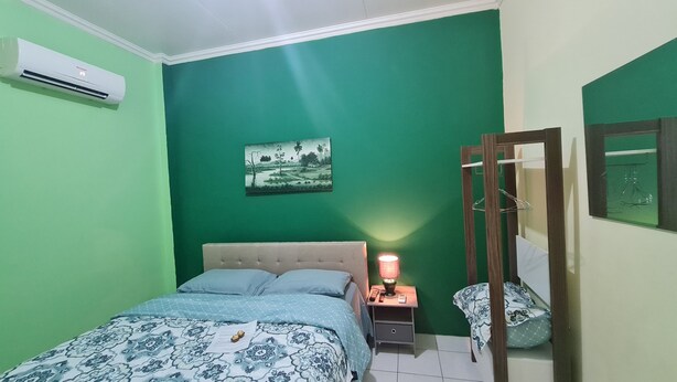 1 bedroom, minibar, WiFi (free), bed sheets - The Blessing (Georgetown)