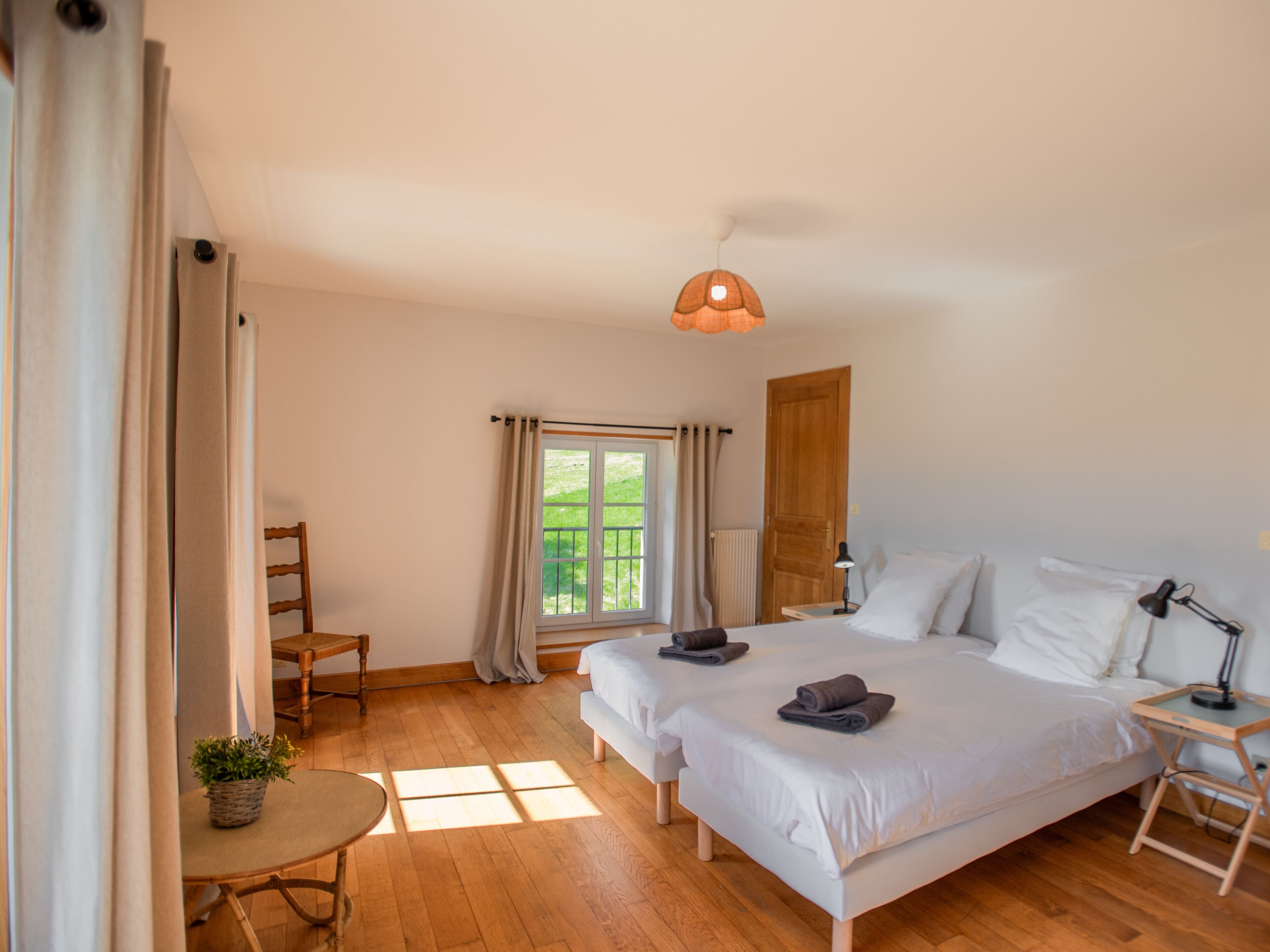 4 Schlafzimmer, Bügeleisen/Bügelbrett, Internetzugang