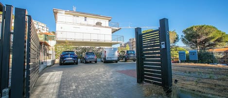 住宿入口