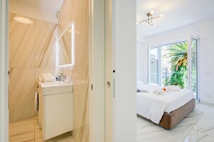 1 habitación y ropa de cama 