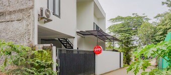 OYO 90220 Pendowo Limo Syariah