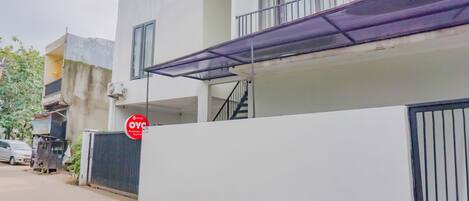 숙박 시설 정면