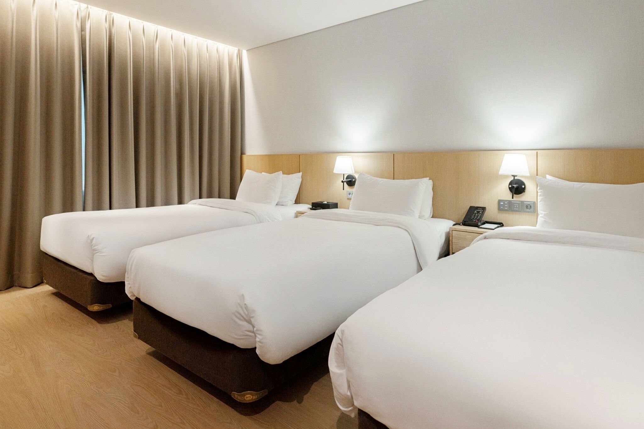 Superior Triple Room (No parking allowed)