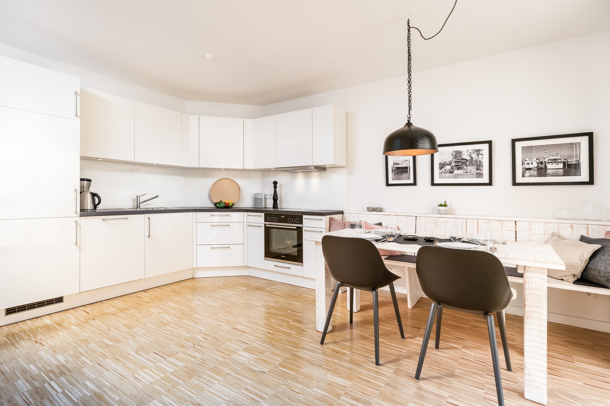 Küche und Essbereich