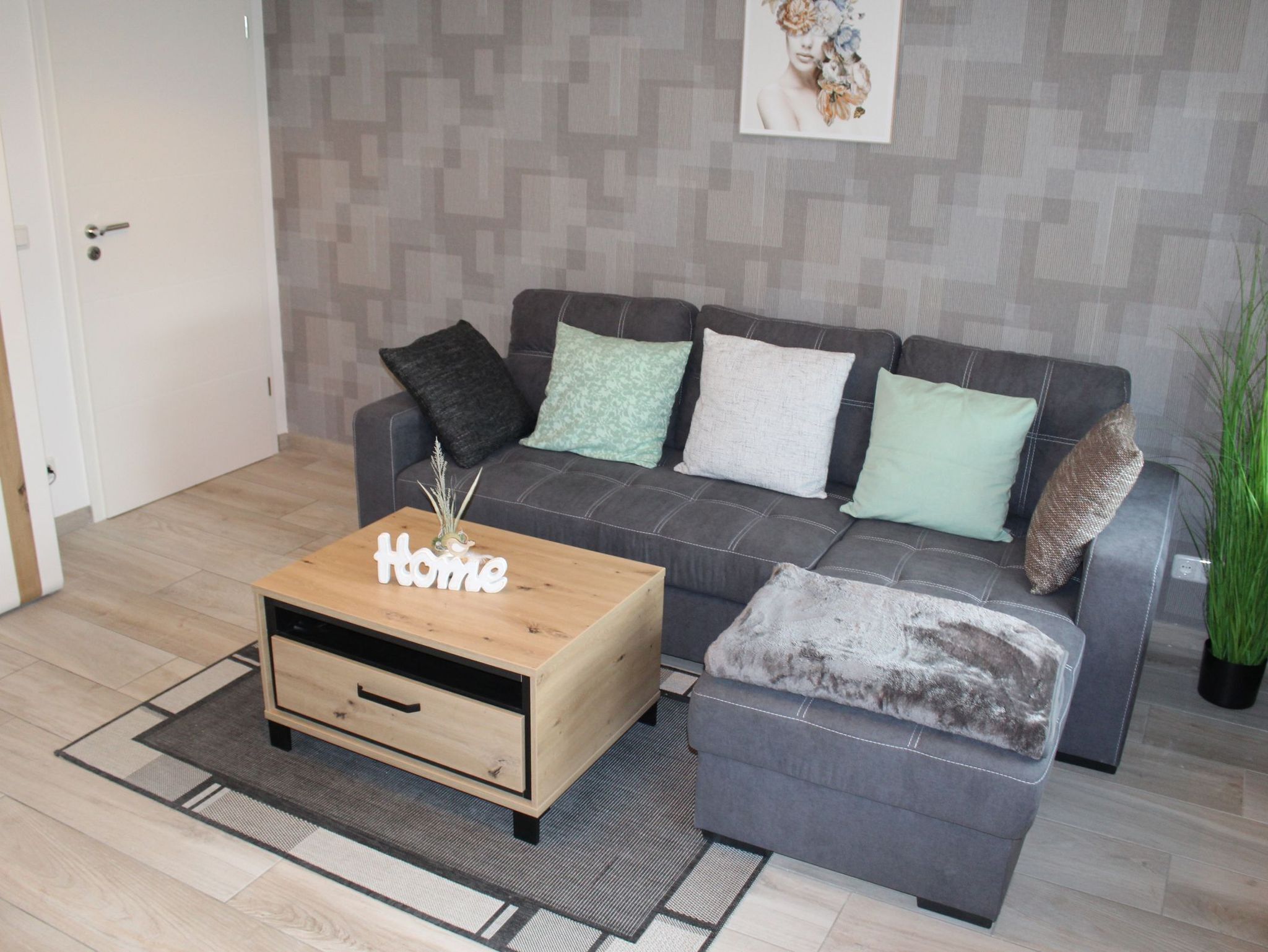 At Elizabeth II - Elizabeth II