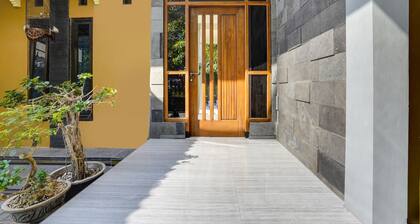 Hotel O Rumah Kost Gresik Syariah