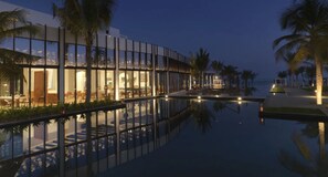 Una piscina infinita