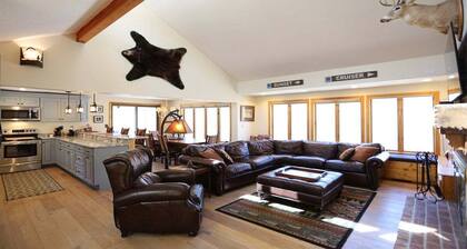 Relax at this Private Home with Mountain Views!