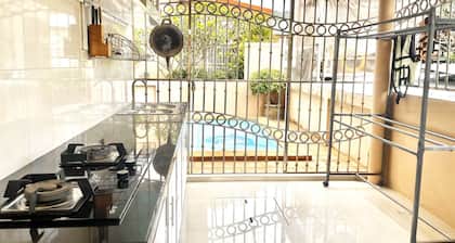 Luxurious and spacious Villa with private Pool