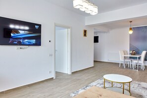 Deluxe Apartment | Terrace/patio - Casa Del Mar 2 (Navodari)