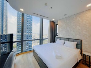 Blackout drapes, iron/ironing board, free WiFi - Zahoo House - Landmark 81 (Ho Chi Minh City)