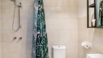 Doccia, asciugacapelli