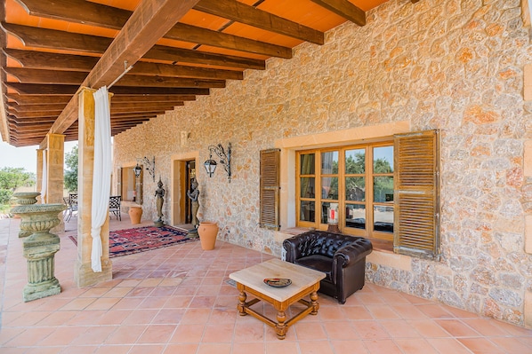 Terrace/patio