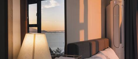 Standard Room - Room 201, Room 202 randomly assigned | 1 室のベッドルーム、WiFi (無料)