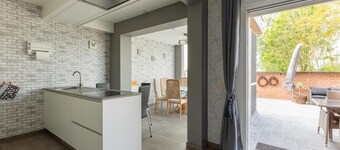 Modern Villa w/ Private Yard