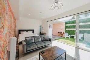 Room - Privada Stays (Oranjestad)