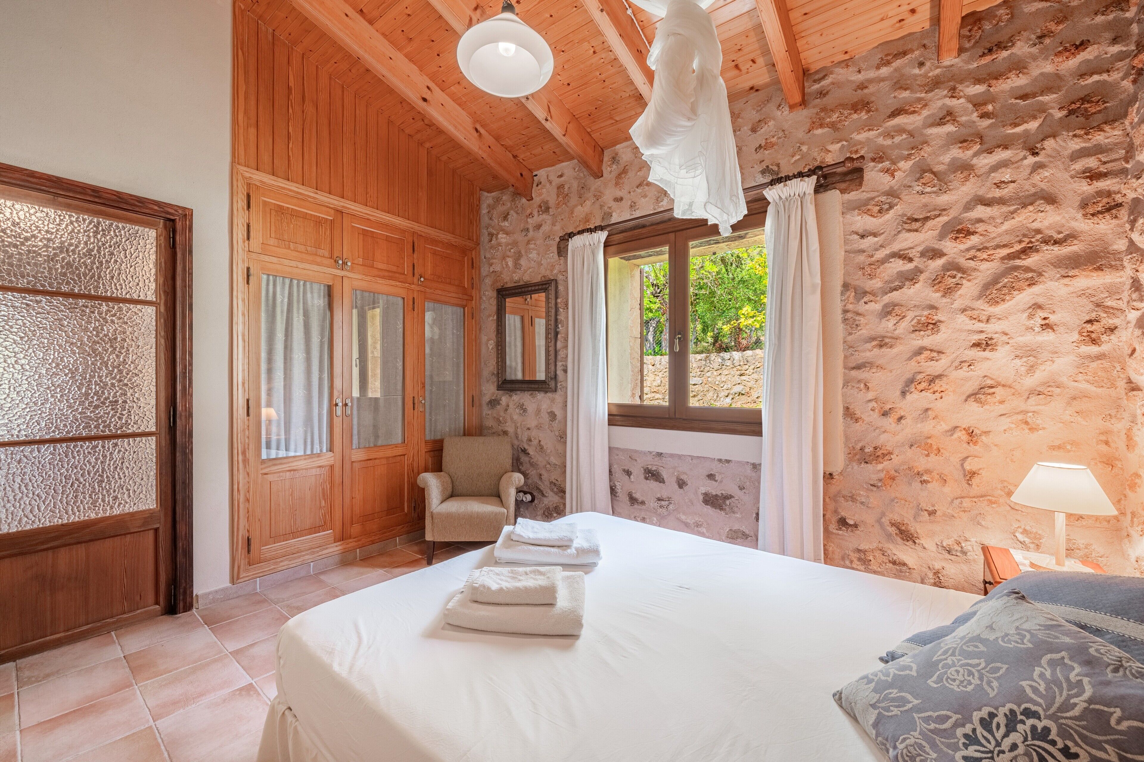 3 多间卧室、熨斗/熨衣板、免费 WiFi、床单