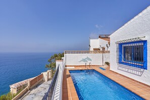 Pool - Holiday Home 'Casa Vistamar' with Sea View, Private Pool and Wi-Fi (Almuñecar)