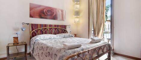 1 makuuhuone, ilmainen Wi-Fi, vuodevaatteet