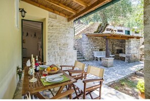 Restauration extérieure