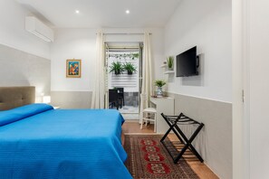 2 makuuhuonetta, silitysrauta/-lauta, ilmainen Wi-Fi, vuodevaatteet